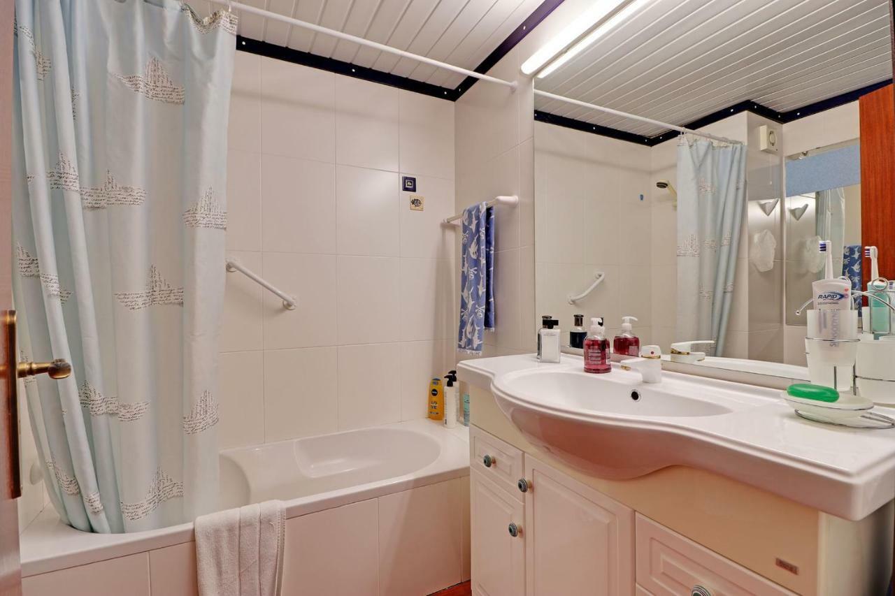 Appartamento Albufeira Typical With Pool By Homing Esterno foto